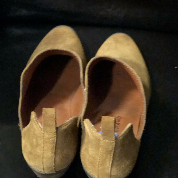 Lucky Brand Basel Gold Brown Perforated Pull On Ankle Boots Size 7.5 - Picture 6 of 8